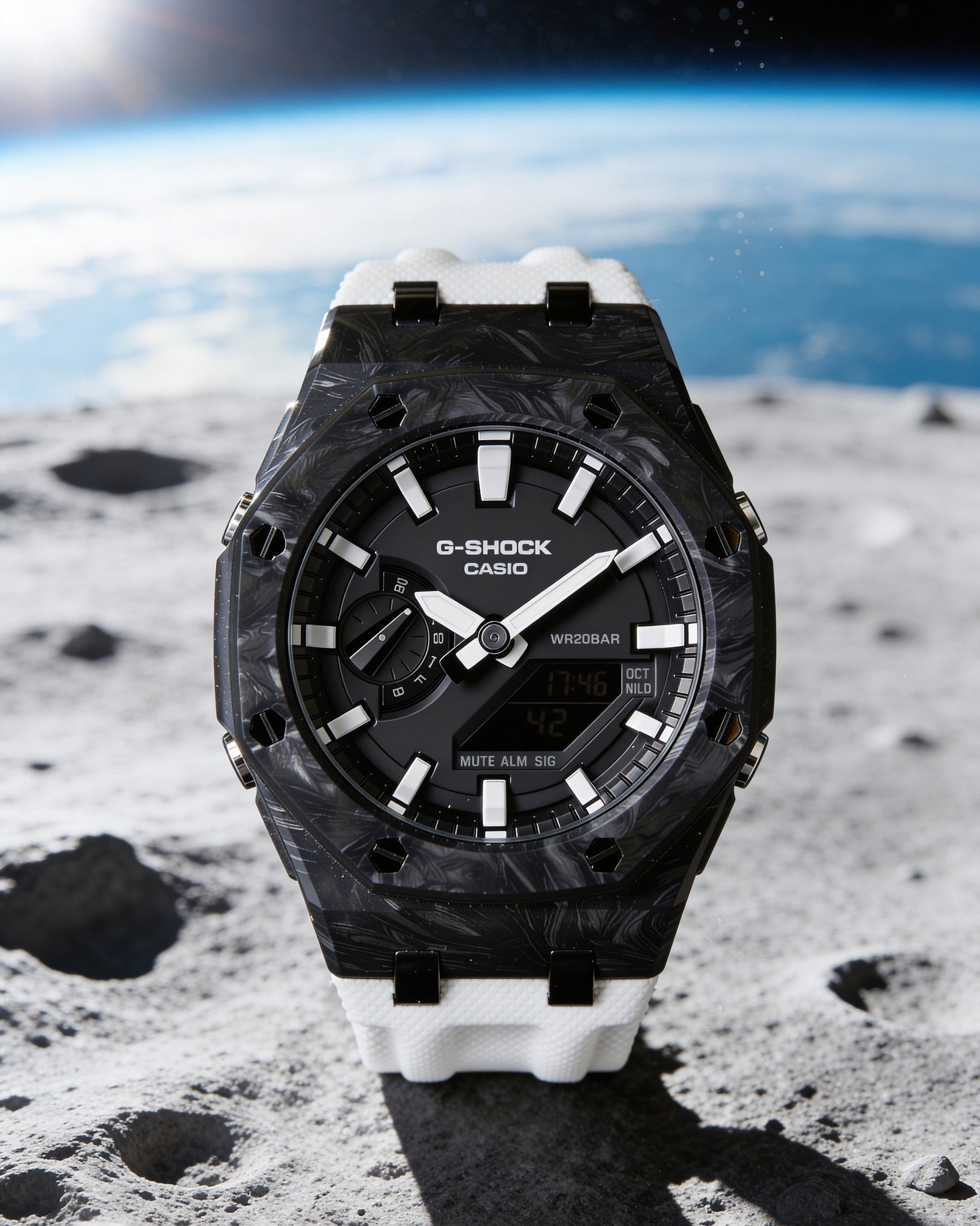 G-SHOCK - White Carbon